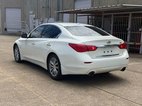 Used 2016 INFINITI Q50 Premium w/ 2.0T Premium Plus Package RWD image 4