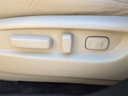 Used 2017 Acura MDX FWD image 18