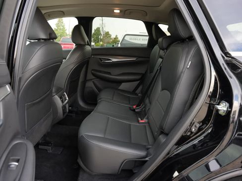 Used 2023 INFINITI QX50 Luxe FWD image 18