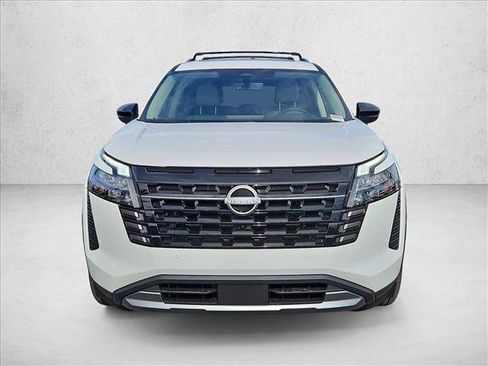 New 2026 Nissan Pathfinder SL image 6