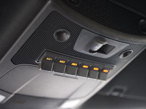 Used 2018 Ford F150 Raptor w/ Equipment Group 802A Luxury image 27