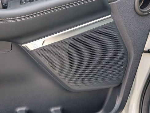 New 2025 Ford Expedition Platinum w/ Stealth Performance Package image 31