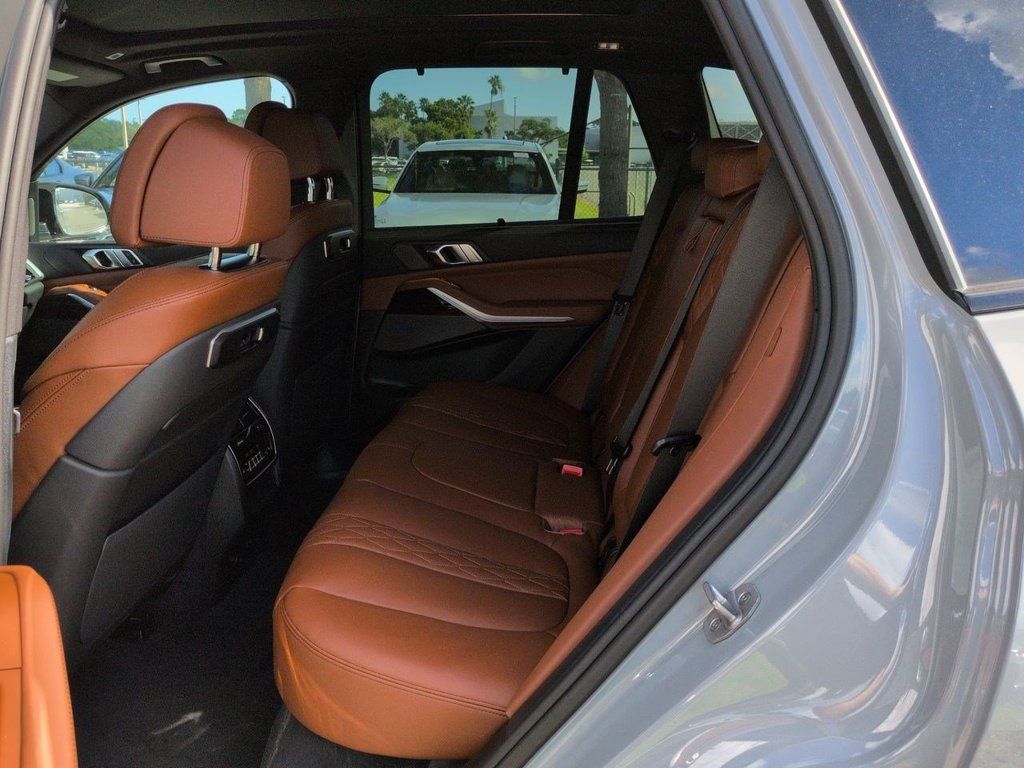 New 2026 BMW X5 M60i AWD/4WD image 14