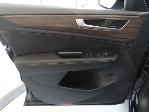 New 2026 Volkswagen Atlas SEL Premium R-Line AWD/4WD image 11