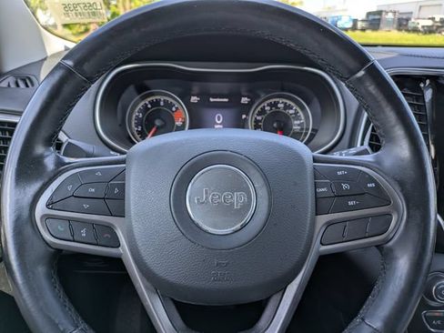 Certified 2020 Jeep Cherokee Limited FWD image 21