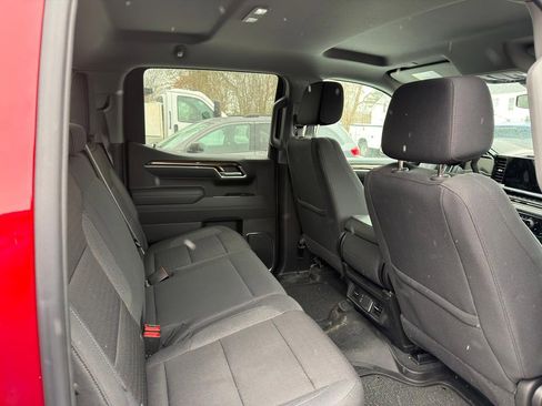 Used 2025 Chevrolet Silverado 1500 RST w/ Dark Appearance Package image 44