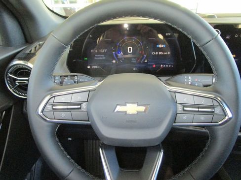 New 2026 Chevrolet Equinox LT w/ Convenience Package II image 26