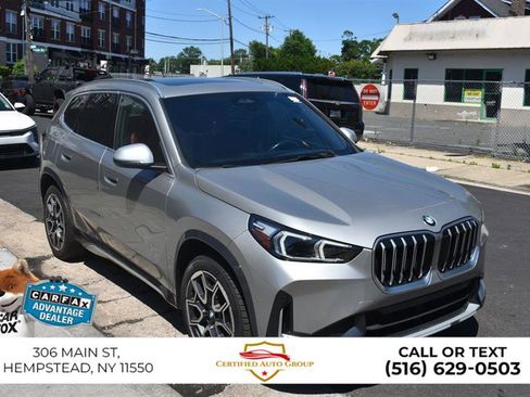 Used 2024 BMW X1 xDrive28i AWD/4WD image 4