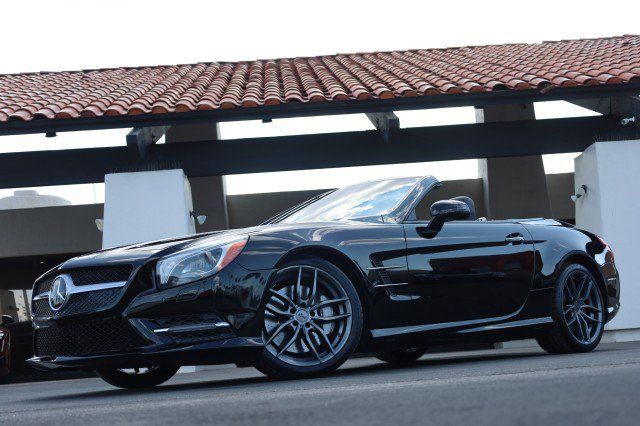 Used 2014 Mercedes-Benz SL 550 image 3
