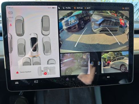 Used 2021 Tesla Model Y Long Range AWD/4WD image 8