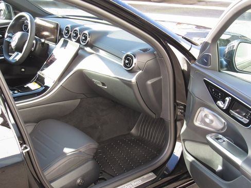 Certified 2024 Mercedes-Benz C 300 4MATIC Sedan w/ AMG Line w/ Night Package image 17