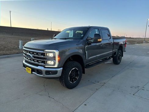 New 2026 Ford F350 Lariat w/ Tremor Off-Road Package image 7