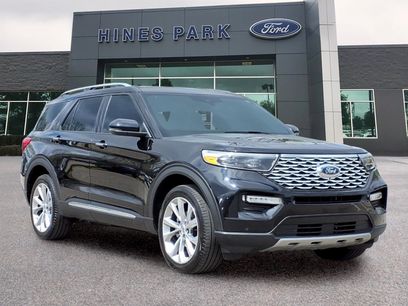 Used 2023 Ford Explorer Platinum w/ Technology Package