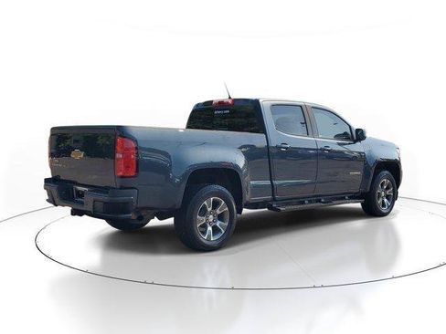 Used 2019 Chevrolet Colorado Z71 AWD/4WD image 4