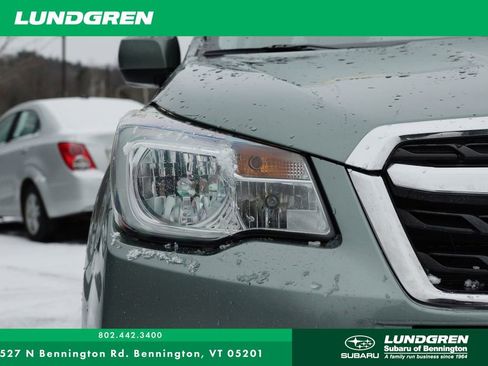 Used 2017 Subaru Forester 2.5i Premium w/ All-Weather Package image 12