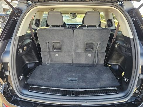 Used 2023 Jeep Grand Cherokee L Laredo image 29