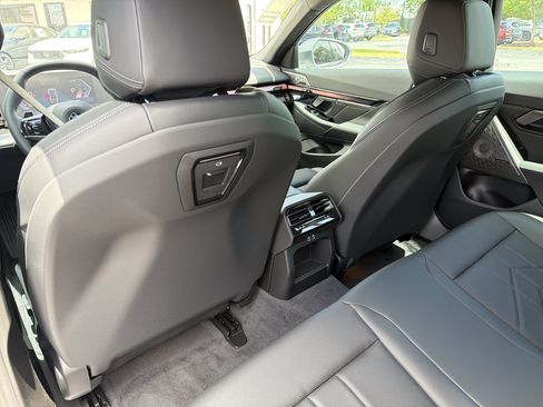 New 2027 BMW 530i w/ Premium Package RWD image 18