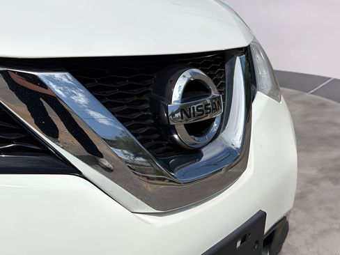 Used 2016 Nissan Rogue S FWD image 16