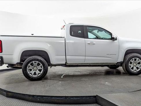 Used 2021 Chevrolet Colorado LT w/ Fleet Safety Package image 9