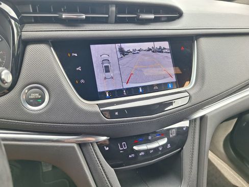 Certified 2023 Cadillac XT5 Premium Luxury w/ Technology Package FWD image 17