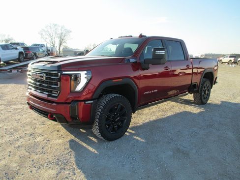 New 2026 GMC Sierra 2500 AT4 w/ AT4 Premium Plus Package image 10