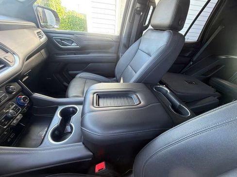 Used 2023 Chevrolet Tahoe LT AWD/4WD image 40