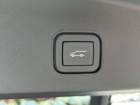 New 2026 Cadillac Lyriq Sport AWD/4WD image 11