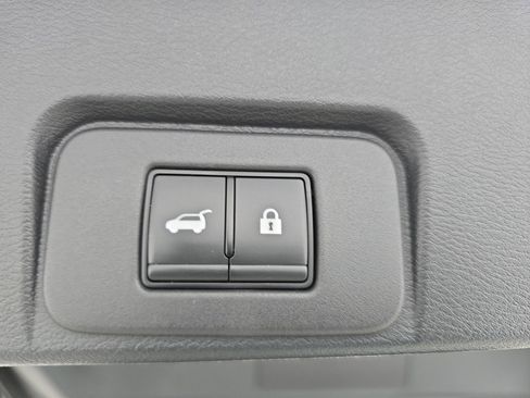 Certified 2023 Nissan Rogue SL w/ SL Premium Package image 13