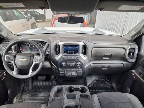 Used 2022 Chevrolet Silverado 2500 LT w/ Convenience Package AWD/4WD image 18