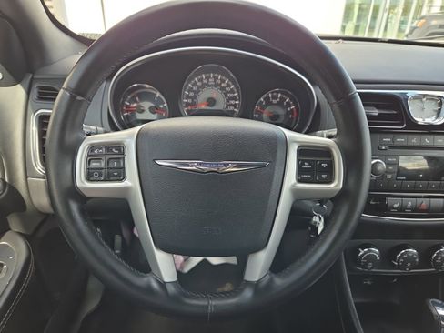 Used 2013 Chrysler 200 Limited FWD image 25