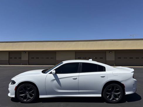 Used 2019 Dodge Charger GT RWD image 4