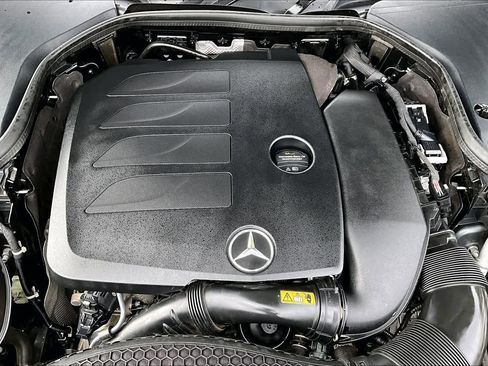 Used 2020 Mercedes-Benz E 350 Sedan image 32