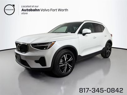 Certified 2025 Volvo XC40 B5 Core