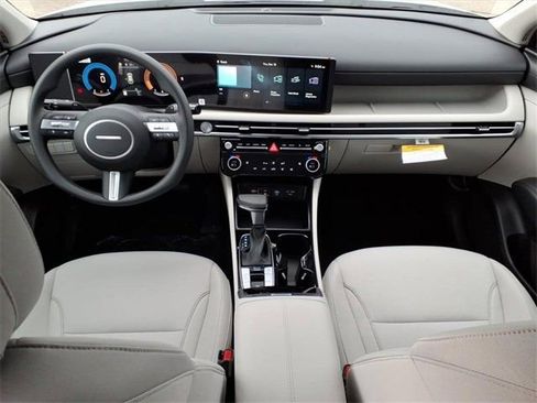 New 2026 Hyundai Tucson SEL FWD image 7