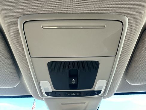 Certified 2023 Honda CR-V EX-L image 34