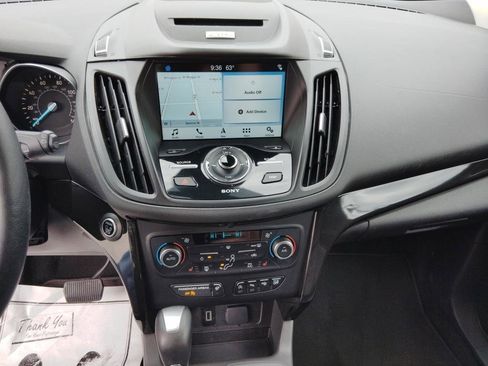 Used 2017 Ford Escape Titanium w/ Equipment Group 301A AWD/4WD image 19