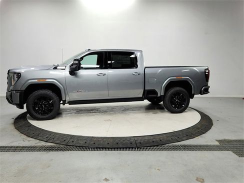 New 2026 GMC Sierra 2500 AT4 w/ AT4 Premium Plus Package image 4