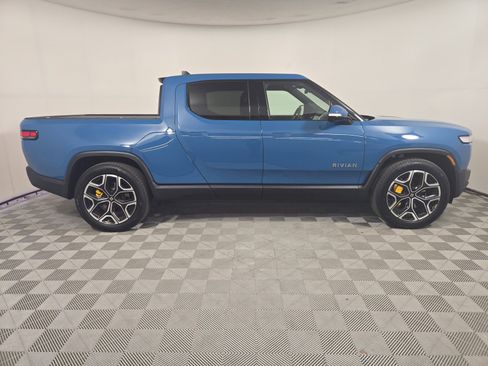 Used 2022 Rivian R1T Adventure AWD/4WD image 6