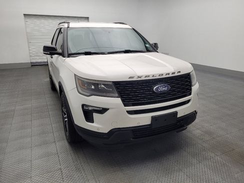 Used 2019 Ford Explorer Sport image 14
