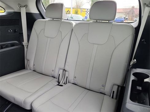 New 2026 Kia Sorento S image 16