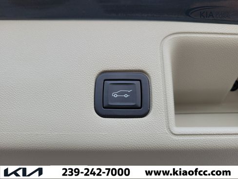 Used 2022 GMC Terrain Denali w/ LPO, Floor Liner Package AWD/4WD image 12