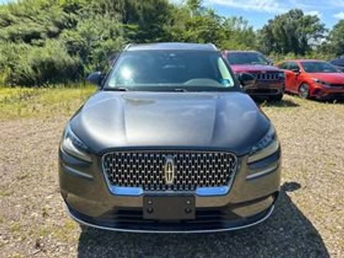Used 2020 Lincoln Corsair AWD w/ Equipment Group 101A image 3