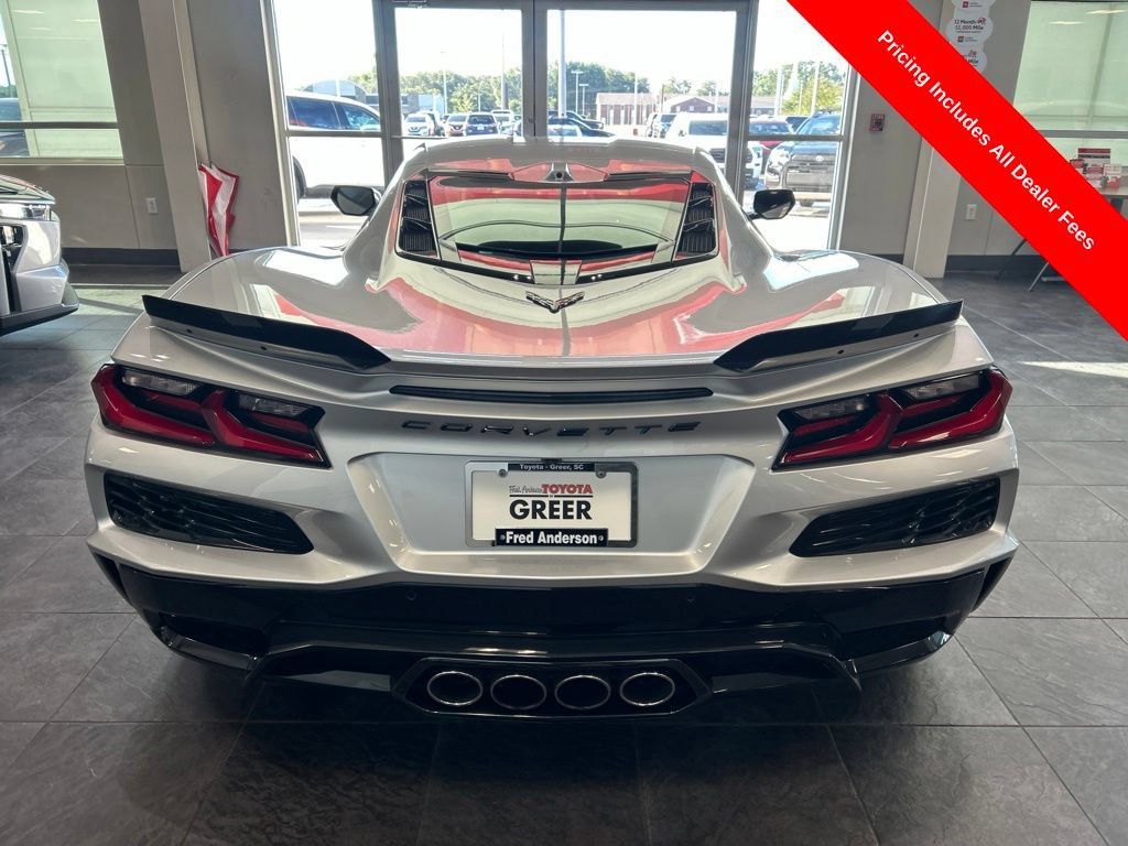 Used 2026 Chevrolet Corvette Z06 RWD image 8