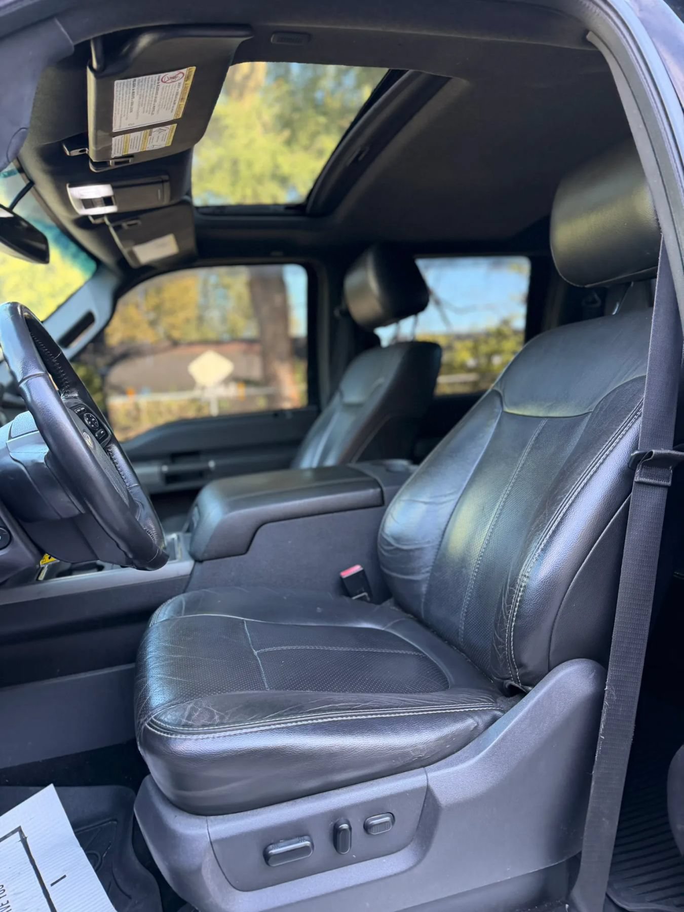 Used 2012 Ford F350 Lariat w/ Lariat Ultimate Pkg AWD/4WD image 10