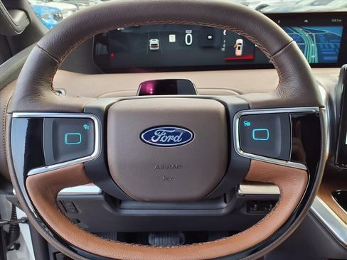 New 2025 Ford Expedition King Ranch image 17