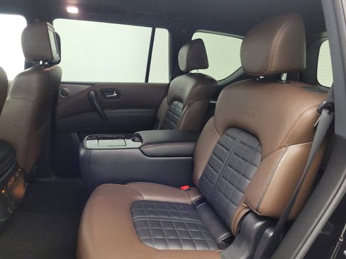 Used 2019 Nissan Armada Platinum w/ Captain's Chairs Package image 18