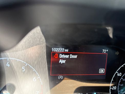 Used 2021 Ford Transit Connect XL image 19