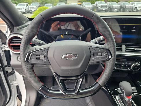 New 2026 Chevrolet Trax RS w/ Driver Confidence Package FWD image 24
