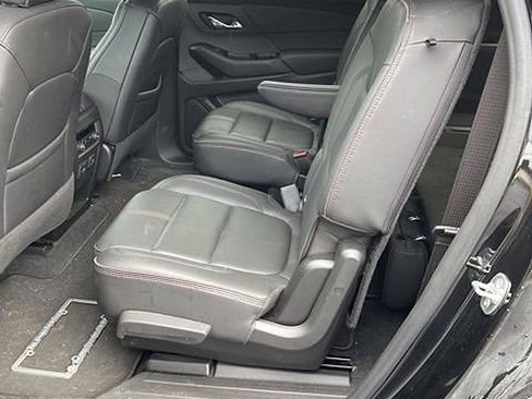 Used 2023 Chevrolet Traverse RS image 20