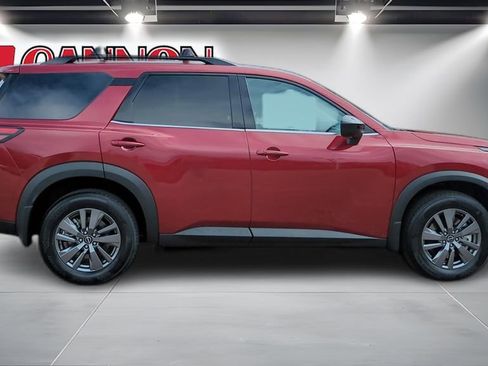 New 2026 Nissan Pathfinder SV image 4